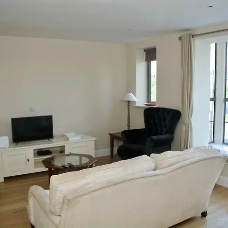 Oakleigh House, 1 * Cork